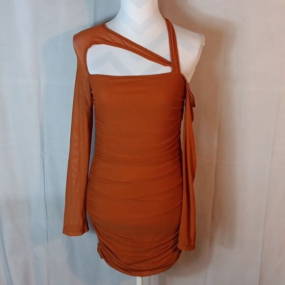 Elegant One-Shoulder Brown Dress - Picture 1 of 6